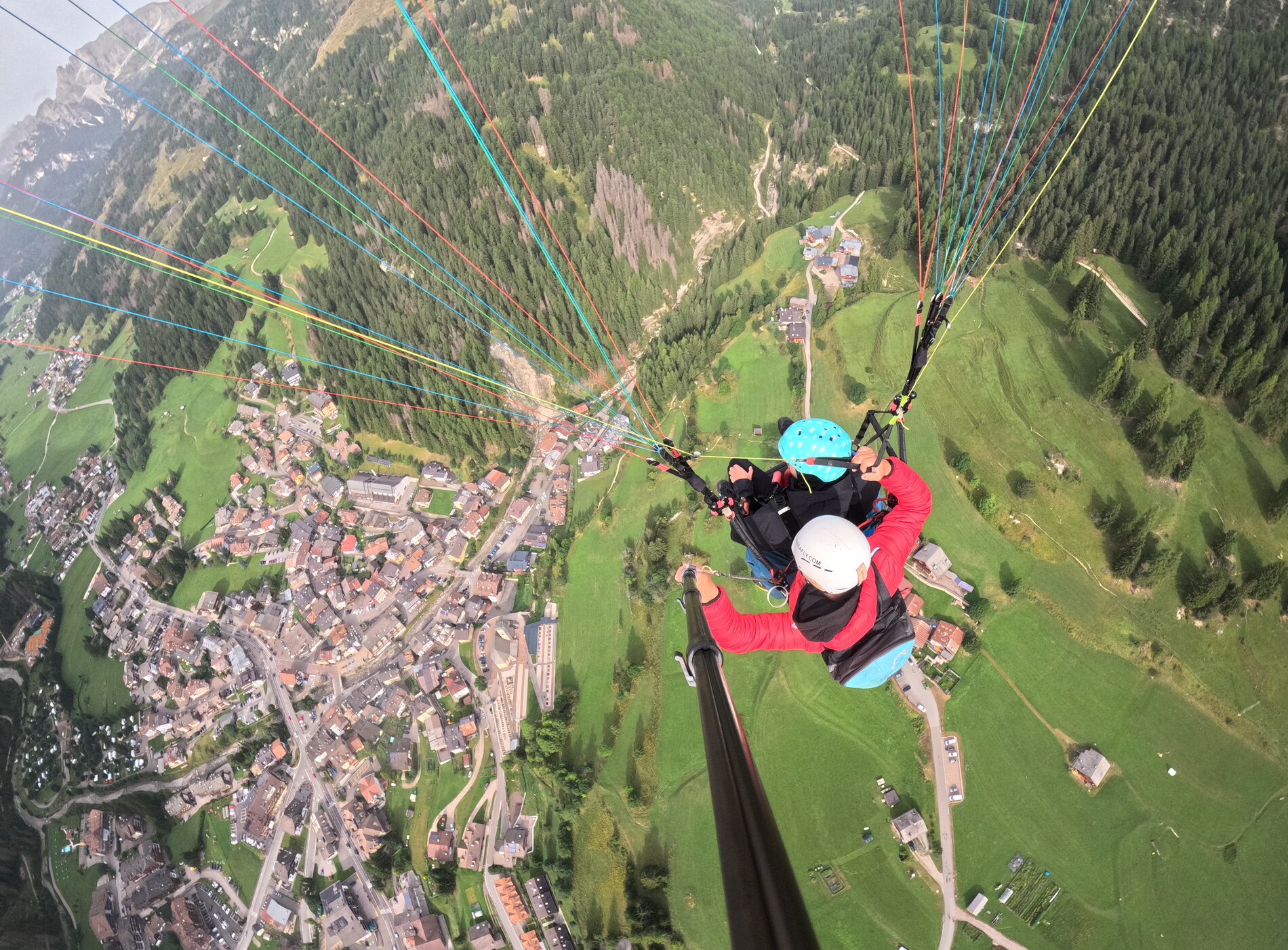 paragliding to Canazei